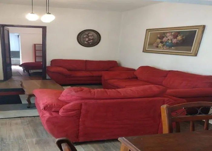 Amplio Y Comodo Departamento *