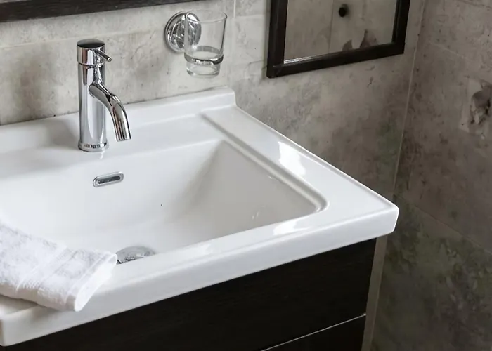 Amplio Y Comodo Departamento *